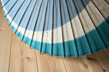 画像をギャラリービューアに読み込む, 小蛇の目傘【三日月 水色×ターコイズ】 - 和傘CASA