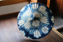 画像をギャラリービューアに読み込む, 日傘【石徹白藍染2023 綿花】