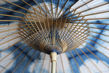 画像をギャラリービューアに読み込む, 日傘【石徹白藍染2023 綿花】