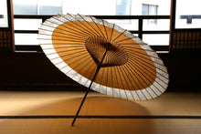 画像をギャラリービューアに読み込む, 蛇の目傘【軒奴 柿渋(黒柿)×白胡粉】(グレー)