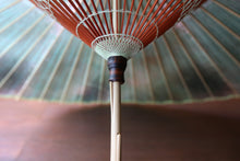 画像をギャラリービューアに読み込む, 蛇の目傘【かすみ染め(グリーン系)】 (女竹)