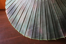 画像をギャラリービューアに読み込む, 蛇の目傘【かすみ染め(グリーン系)】 (女竹)