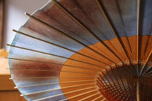 画像をギャラリービューアに読み込む, 蛇の目傘【助六 かすみ染め(ブルーブラウン)×柿渋染】 (女竹) - 和傘CASA