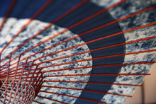 画像をギャラリービューアに読み込む, 蛇の目傘【輪 ギャラクシー×藍(赤骨)】(女竹) - 和傘CASA