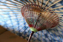 画像をギャラリービューアに読み込む, 蛇の目傘【石徹白藍染2026 】 - 和傘CASA