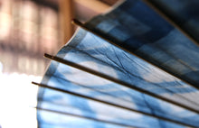 画像をギャラリービューアに読み込む, 蛇の目傘【石徹白藍染2026 】 - 和傘CASA