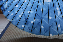 画像をギャラリービューアに読み込む, 蛇の目傘【石徹白藍染2026 】 - 和傘CASA