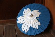 画像をギャラリービューアに読み込む, まめ和傘【切継ぎ 桜(青×白)】 - 和傘CASA