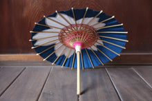 画像をギャラリービューアに読み込む, まめ和傘【切継ぎ 桜(青×白)】 - 和傘CASA