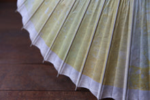 画像をギャラリービューアに読み込む, 日傘【網代軒奴 かすみ染め たんぽぽ】(女竹) - 和傘CASA