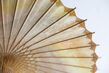 Load image into Gallery viewer, 日傘【網代 かすみ染め オレンジイエロー】 - 和傘CASA