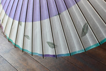 画像をギャラリービューアに読み込む, 蛇の目傘【月奴 ラベンダー×藍の葉】 - 和傘CASA