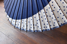 将图片加载到图库查看器,蛇の目傘【月奴 紺×水玉】 - 和傘CASA