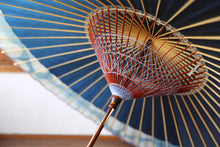 画像をギャラリービューアに読み込む, 蛇の目傘【石徹白藍染2023 軒奴】 - 和傘CASA