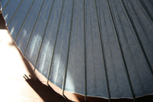 画像をギャラリービューアに読み込む, 日傘【透かし和紙水玉×藍染め手漉き美濃和紙】 - 和傘CASA