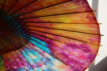 Cargar imagen en el visor de la galería, 蛇の目傘【カラフル】 - 和傘CASA