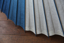 画像をギャラリービューアに読み込む, 網代日傘【石徹白藍染2021 扇】 - 和傘CASA