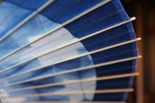 画像をギャラリービューアに読み込む, 蛇の目傘【石徹白藍染2021 六角】