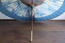 Load image into Gallery viewer, 蛇の目傘【石徹白藍染2021 三角】 - 和傘CASA