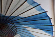 Load image into Gallery viewer, 蛇の目傘【石徹白藍染 氷】 - 和傘CASA