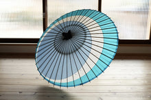 画像をギャラリービューアに読み込む, 小蛇の目傘【三日月　水色×ターコイズ】 - 和傘CASA
