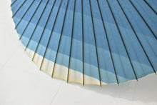 画像をギャラリービューアに読み込む, 蛇の目傘【阿波和紙藍染　藍段染め】 - 和傘CASA
