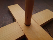 画像をギャラリービューアに読み込む, 和傘スタンド【ヒノキ・サクラ】 - 和傘CASA
