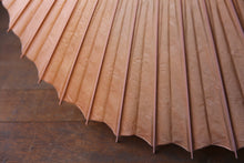 画像をギャラリービューアに読み込む, 日傘【網代二重張 柿渋×かすみ染め】 - 和傘CASA
