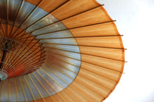 画像をギャラリービューアに読み込む, 蛇の目傘【助六　柿渋染×かすみ染め(ブルーブラウン)】
