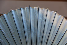 Cargar imagen en el visor de la galería, Parasol [Nube de musgo Ishitohaku Aizome 2023].
