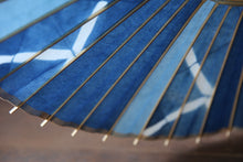 画像をギャラリービューアに読み込む, 日傘【石徹白藍染2023　風光】
