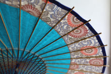 画像をギャラリービューアに読み込む, 日傘【月奴　ターコイズ×菊唐草】
