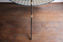 画像をギャラリービューアに読み込む, 日傘【月奴　ターコイズ×白花青】 - 和傘CASA
