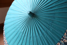 画像をギャラリービューアに読み込む, 日傘【月奴　ターコイズ×白花青】 - 和傘CASA
