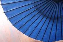 画像をギャラリービューアに読み込む, 日傘【二重張　紺×渦玉】 - 和傘CASA
