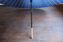 画像をギャラリービューアに読み込む, 蛇の目傘【中張　空色×紫黒】
