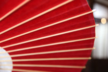 画像をギャラリービューアに読み込む, 蛇の目傘【中張　赤×白胡粉】
