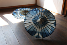 将图片加载到图库查看器，まめ和傘【石徹白藍染　スクエアA】 - 和傘CASA
