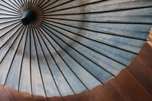 画像をギャラリービューアに読み込む, 日傘【二重張　白×もみ紙 水色】
