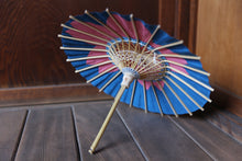 画像をギャラリービューアに読み込む, まめ和傘【切継ぎ　桜（青×ピンク）】 - 和傘CASA
