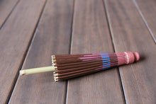 画像をギャラリービューアに読み込む, まめ和傘【切継ぎ　桜（茶×ピンク）】 - 和傘CASA
