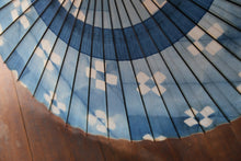 画像をギャラリービューアに読み込む, 蛇の目傘【石徹白藍染2024　中張　世】
