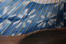 画像をギャラリービューアに読み込む, 蛇の目傘【石徹白藍染2024　中張　光彩】
