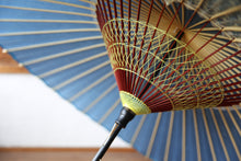 画像をギャラリービューアに読み込む, 蛇の目傘【縞帯　水色×青格子】 - 和傘CASA
