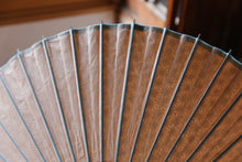 画像をギャラリービューアに読み込む, 日傘【二重張　透かし文様「麻の葉」×柿渋】（水色）
