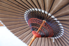 画像をギャラリービューアに読み込む, 日傘【柿渋染（黒骨）】 （オレンジ） - 和傘CASA
