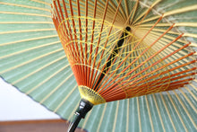 画像をギャラリービューアに読み込む, 蛇の目傘【鹿の子 緑】 - 和傘CASA
