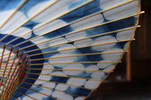 画像をギャラリービューアに読み込む, 蛇の目傘【石徹白藍染2023　中張まる】 - 和傘CASA
