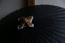 画像をギャラリービューアに読み込む, 蛇の目傘【黒(軒赤)】 - 和傘CASA

