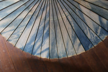 画像をギャラリービューアに読み込む, 蛇の目傘【石徹白藍染2023　絞り】
